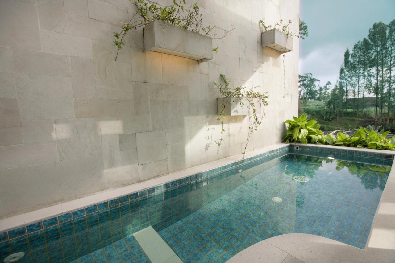 Sunsetfalls Gardens And Resort Magelang Zewnętrze zdjęcie