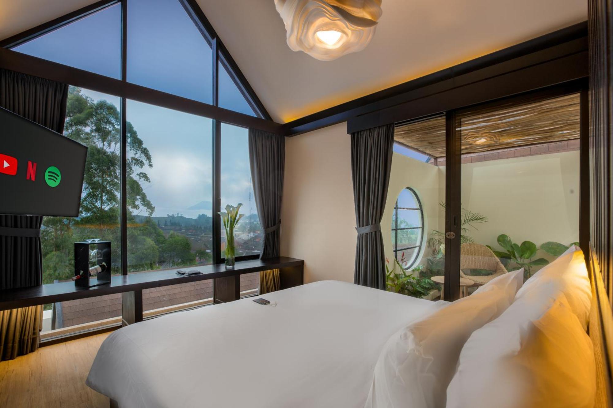 Sunsetfalls Gardens And Resort Magelang Zewnętrze zdjęcie